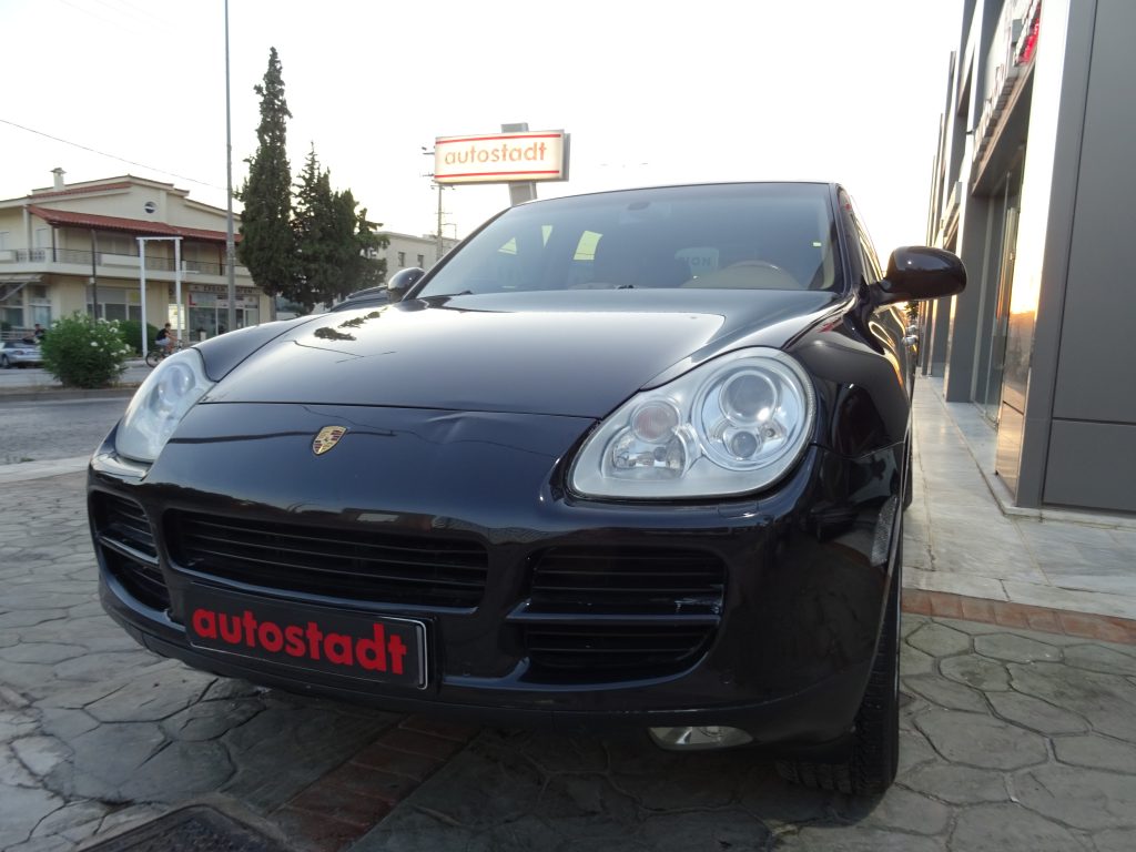 Porsche Cayenne 2004